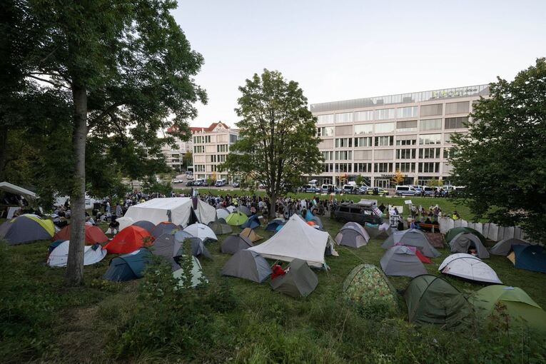 Protestcamp gegen israelische Rüstungsfirma in Ulm