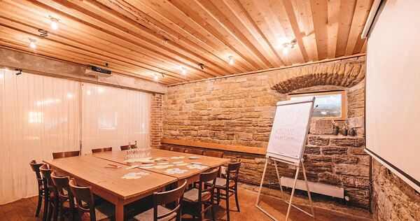 Die Räume im Gasthof „Krone Alt-Hoheneck“ sind technisch so ausgestattet, dass darin auch Workshops, Seminare und Tagungen stattfinden können.