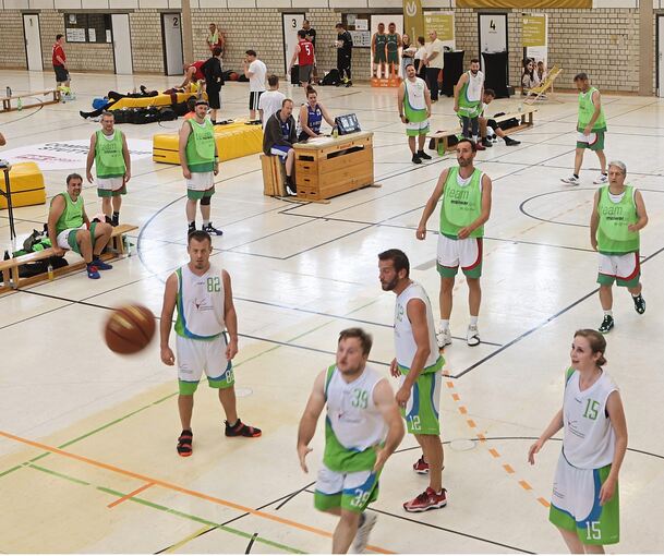Ob der Wurf in den Korb geht? Fest steht, dass sich die Celtics Asperg im Aufwind befinden.