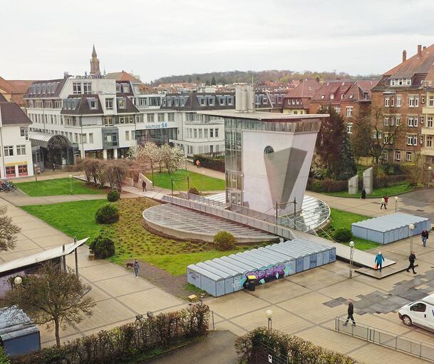 Ist der Solitudeplatz noch sicher? Ein dort ansässiger Zahnarzt bezweifelt das.