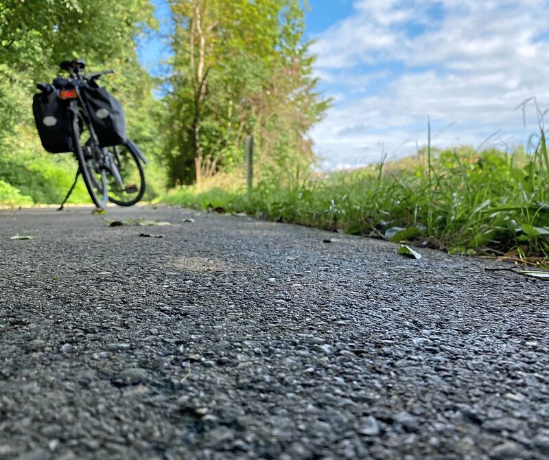 Im Kreis Ludwigsburg sind die Wege auf der Neckartalroute fast überall sehr gut ausgebaut und leicht befahrbar. Im Kreis Ludwigsburg sind die Wege auf der Neckartalroute fast überall sehr gut ausgebaut und leicht befahrbar.