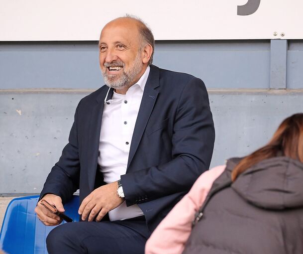 SGV-Präsident Emir Cerkez hat gut lachen. Die Freiberger Fußballer sind in der Regionalliga Südwest im Höhenflug – und inzwischen auch ein ganz heißer Aufstiegskandidat.