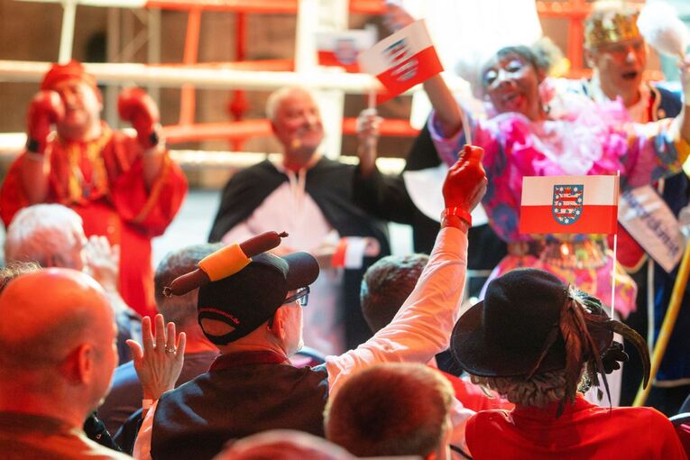 Boxkampf im Bratwurststreit