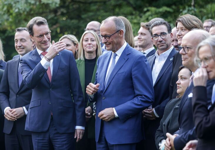 Bundeskanzler Merz besucht CDU in Düsseldorf Bundeskanzler Merz besucht CDU in Düsseldorf