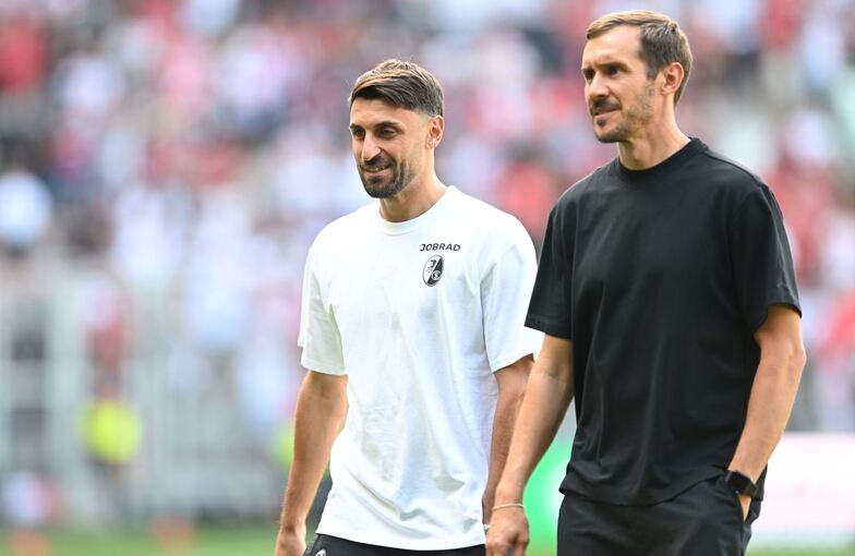 Vincenzo Grifo (l) und Julian Schuster