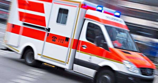 Zwischen-Sersheim-und-Sachsenheim-Motorradfahrer-schwer-verletzt