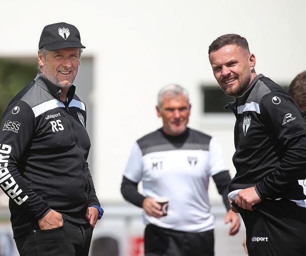 Mentor und Zögling zu Freiberger Zeiten: Homburgs Trainer Roland Seitz (links) und sein damaliger Assistent Kushtrim Lushtaku.