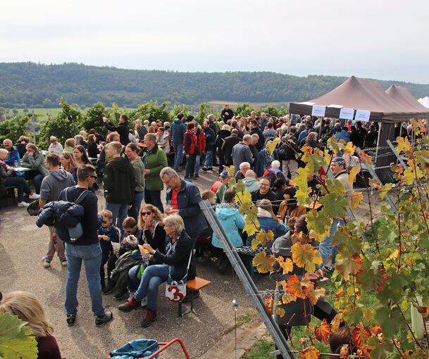 Die Genussmeile ist ein großer Treffpunkt für Weinliebhaber und Wanderer.