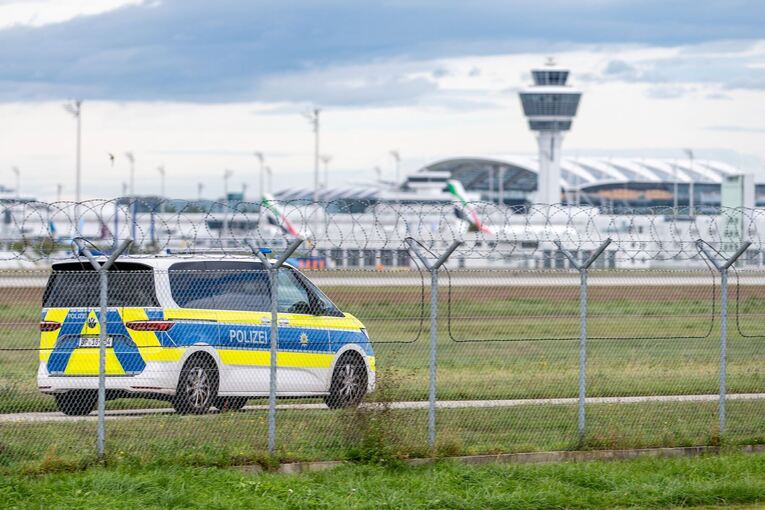 Nach Drohnensichtung am Flughafen München - Flugbetrieb