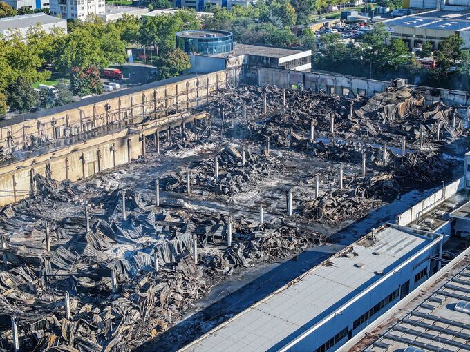 Millionenschaden nach Brand in Freiburger Industriegebiet