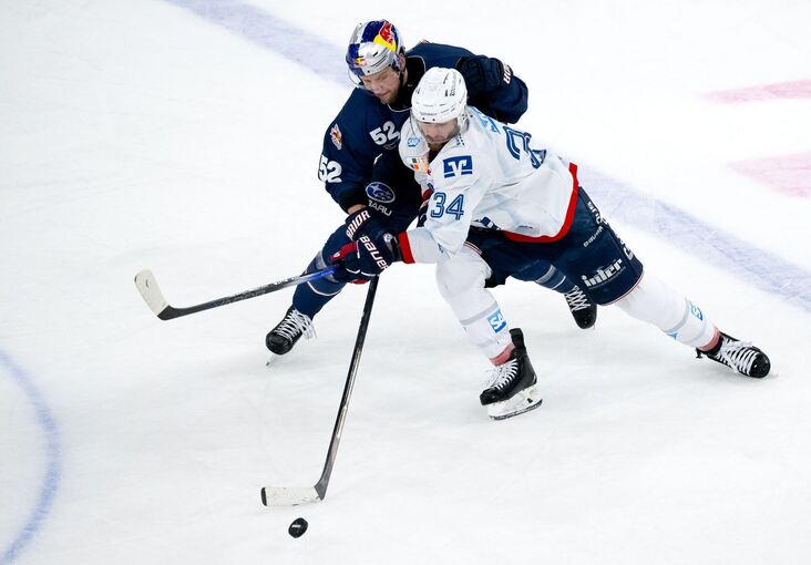 EHC Red Bull München - Adler Mannheim