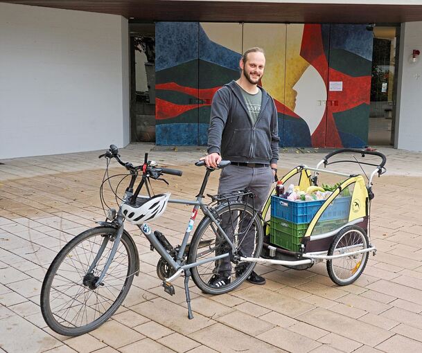 Retten mit dem Rad: Jakob Wächtersbach ist bei Foodsharing Ludwigsburg aktiv und rettet seit zwei Jahren Lebensmittel vor der Tonne. In St. Paulus findet er Unterstützung für ein weiteres Projekt.