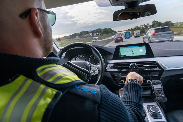 Großkontrolle der Polizei Großkontrolle der Polizei