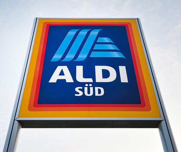 In Steinheim hat heute ein neuer Aldi eröffnet.