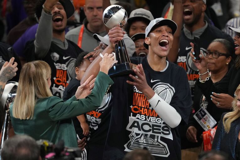 Phoenix Mercury - Las Vegas Aces