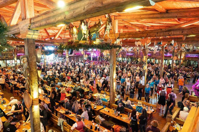 Letzter Tag des 178. Cannstatter Volksfestes