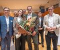 Kai Kraning (dritter von links) ist neuer Bürgermeister in Oberstenfeld.