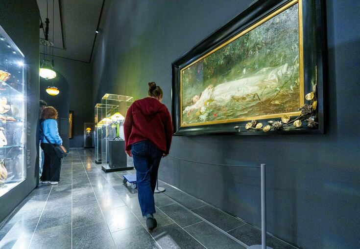 Swift-Video zeigt ein Motiv aus Museum Wiesbaden Swift-Video zeigt ein Motiv aus Museum Wiesbaden