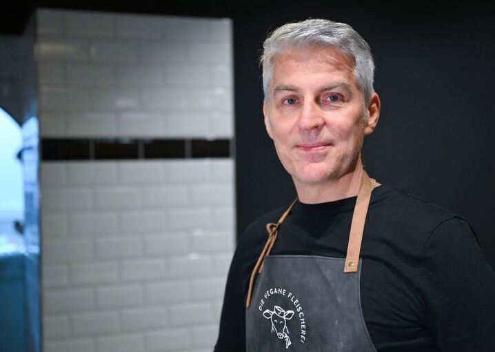 Vegane Fleischerei - Filialleiter Andreas Holz