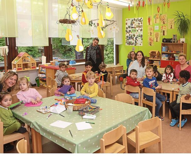 Eine besondere Einrichtung: Kinder und Erzieherinnen aus dem ökumenischen Kindergarten Osterholz.