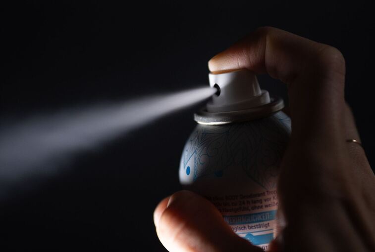 Illustration - Deospray