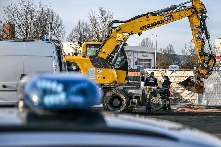 Nach Zerstörungsfahrt mit Bagger