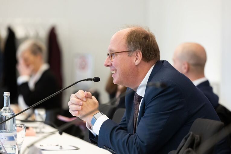 Öffentliche Zeugenvernehmung von Helge Braun Öffentliche Zeugenvernehmung von Helge Braun