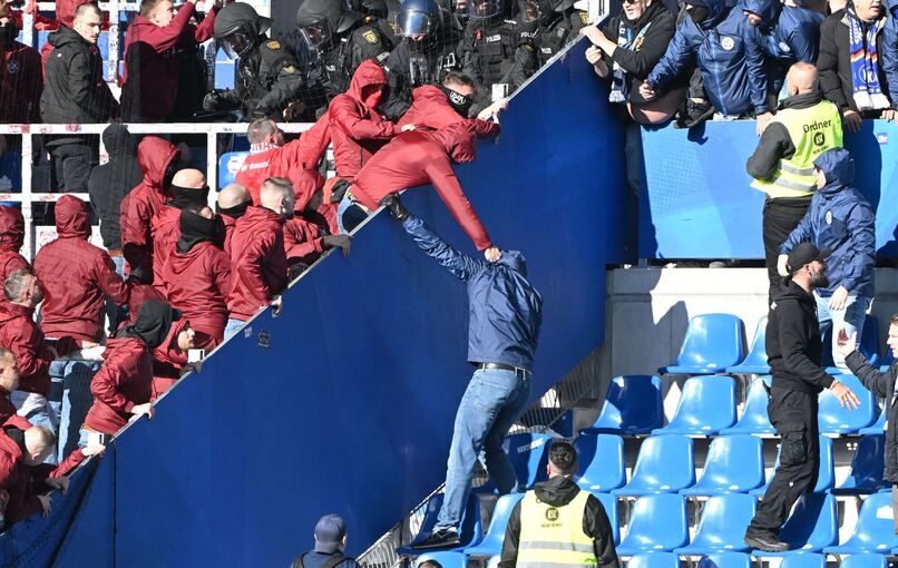 Karlsruher SC - 1. FC Kaiserslautern