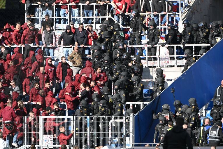 Karlsruher SC - 1. FC Kaiserslautern