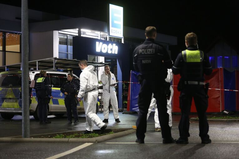 Jugendlicher bei Streit in Supermarkt tödlich verletzt