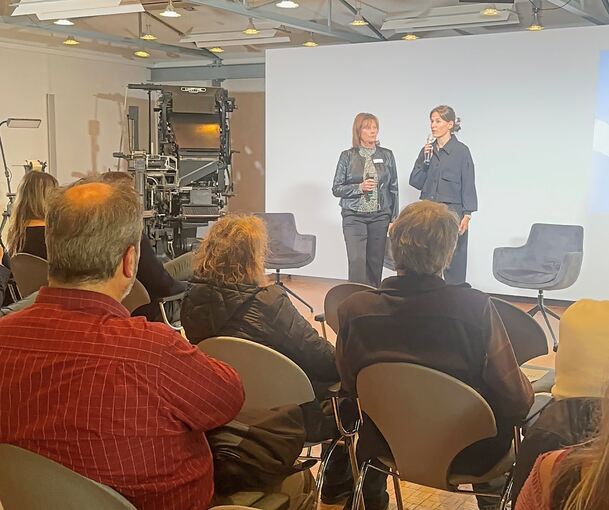 Immo-Talk mit LKZ-Anzeigenleiterin Anja Deters (links) und Pflugfelder-Geschäftsführerin Isabella Blättermann.