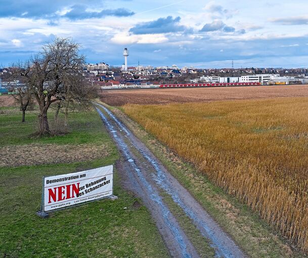 Blick über den Schanzacker: Die Anwohner in Ludwigsburg, Asperg und Tamm machen deutlich, was sie hier von einer Lea halten.