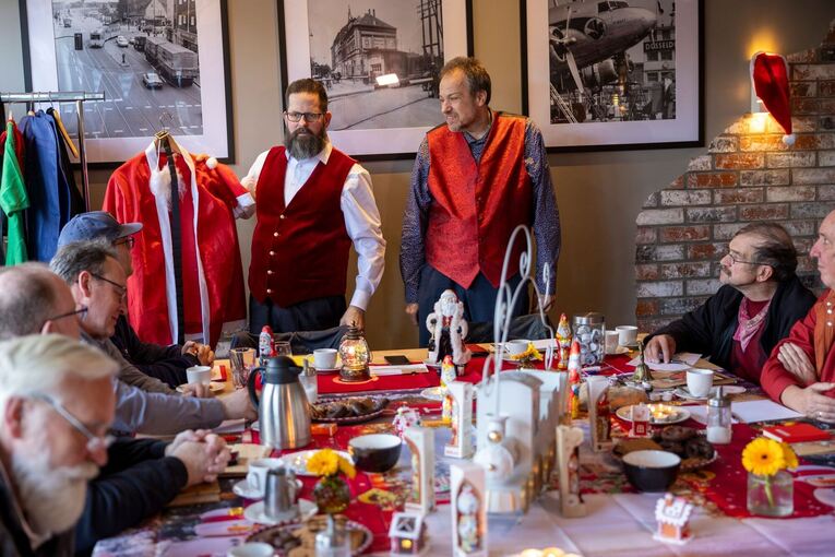 Seminar für angehende Weihnachtsmänner Seminar für angehende Weihnachtsmänner
