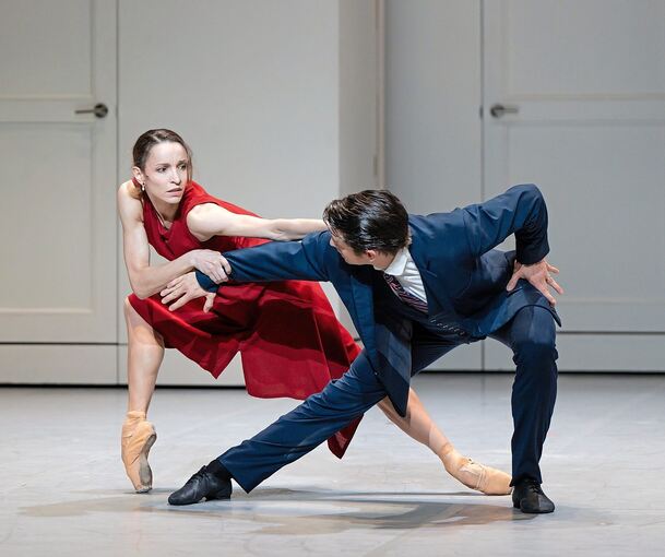 Dramatisches, höchst spannendes Ballett-Theater: „Anna Karenina“.
