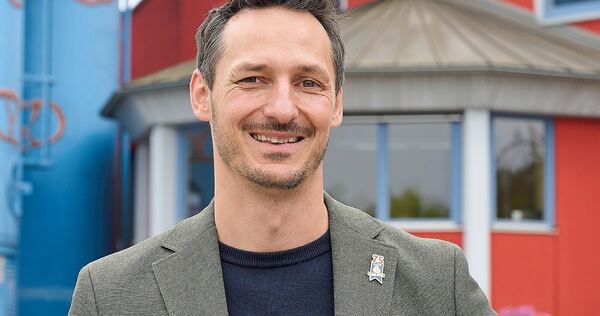 Führt den Betrieb seit 2019 in dritter Generation: Arlend Huober.