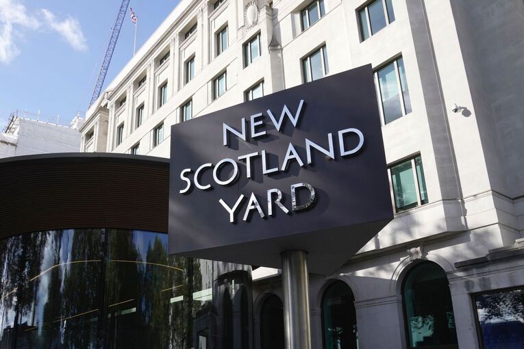 Metropolitan Police in London Metropolitan Police in London