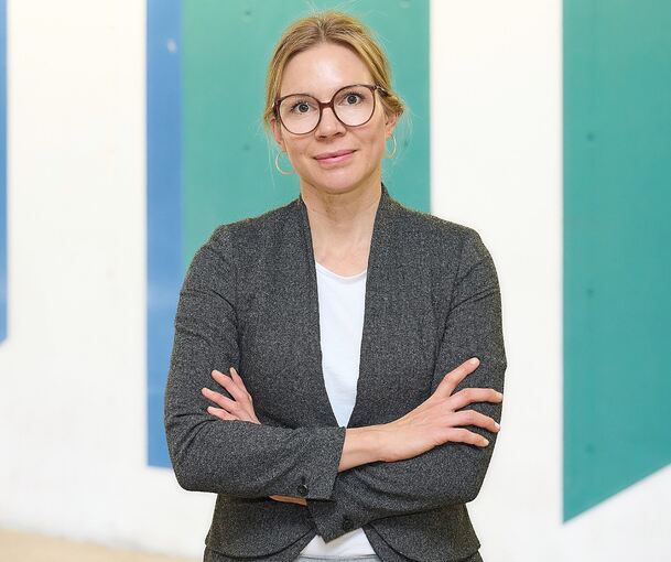 Nina Kolleck von der Uni Potsdam spricht als Gastrednerin in Ludwigsburg über die Gefahr von Tiktok und Co. für die Demokratie.