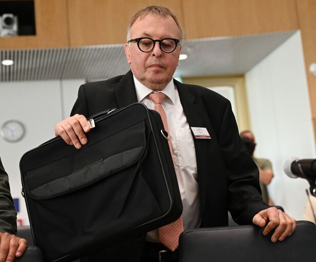 Untersuchungsausschuss zur Flutkatastrophe im Ahrtal Untersuchungsausschuss zur Flutkatastrophe im Ahrtal