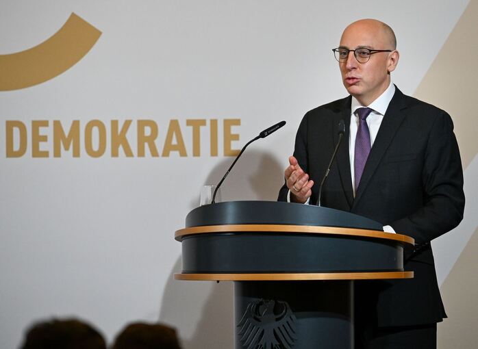 Festakt 75 Jahre Bundesamt für Verfassungsschutz Festakt 75 Jahre Bundesamt für Verfassungsschutz