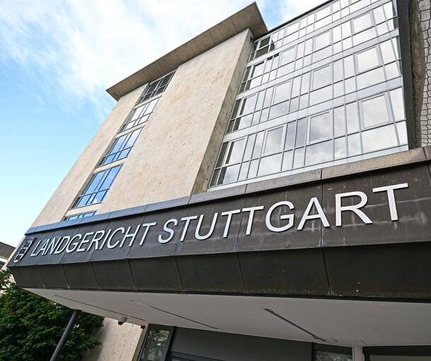 Der Prozess findet vor dem Landgericht in Stuttgart statt.