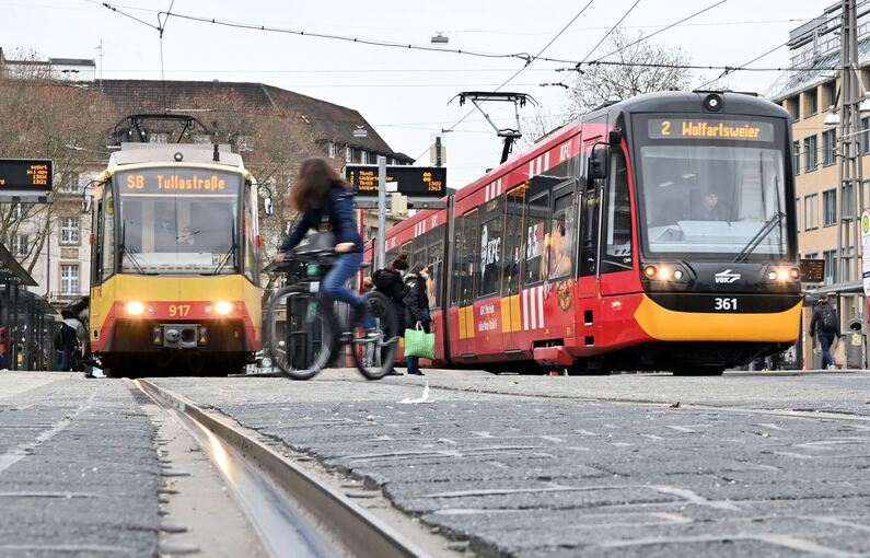 Straßenbahnen in Karlsruhe Straßenbahnen in Karlsruhe