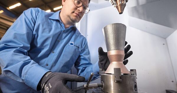 Mitarbeiter von Trumpf: Auch der Laserspezialist aus Ditzingen trägt zu den vielen Patentanmeldungen in der Region Stuttgart bei.