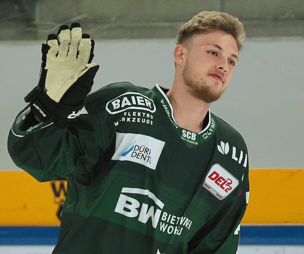 Starkes Verteidiger-Pärchen mit Pawel Dronia: Maximilian Söll.