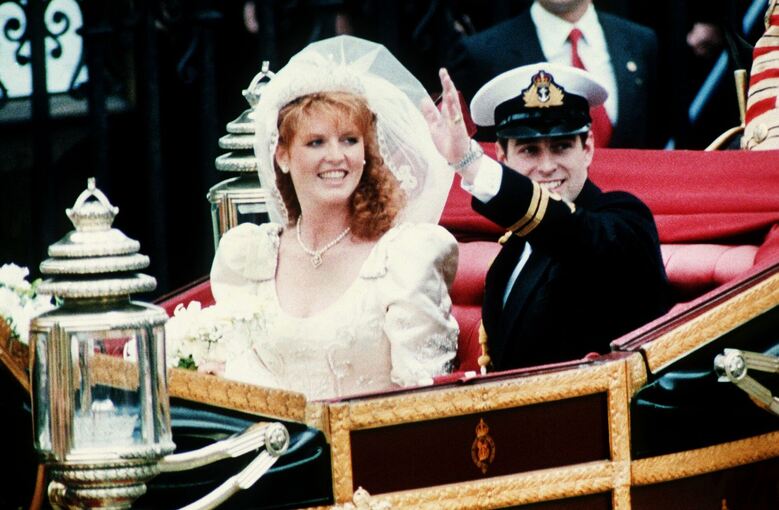 Sarah Ferguson und Andrew an ihrem Hochzeitstag Sarah Ferguson und Andrew an ihrem Hochzeitstag