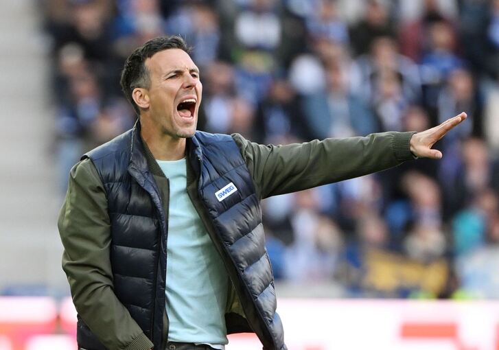 Karlsruher SC - 1. FC Kaiserslautern Karlsruher SC - 1. FC Kaiserslautern