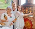 Das ungarische Hefegebäck Kürcsi wird frisch gebacken und hat viele Fans in Ludwigsburg. Das ungarische Hefegebäck Kürcsi wird frisch gebacken und hat viele Fans in Ludwigsburg.