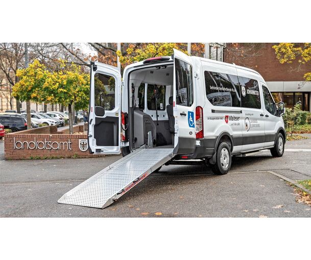 Der individuelle Fahrdienst im Landkreis Ludwigsburg bringt Menschen mit Behinderung nun mit einem neuen Fahrzeug zu ihren Zielen.