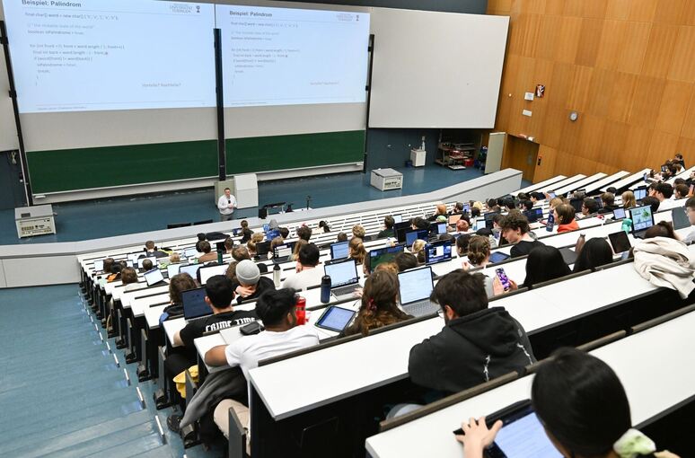 Hörsaal Universität