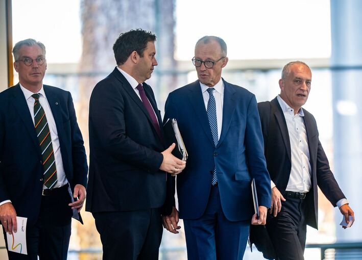 Stahlgipfel im Kanzleramt