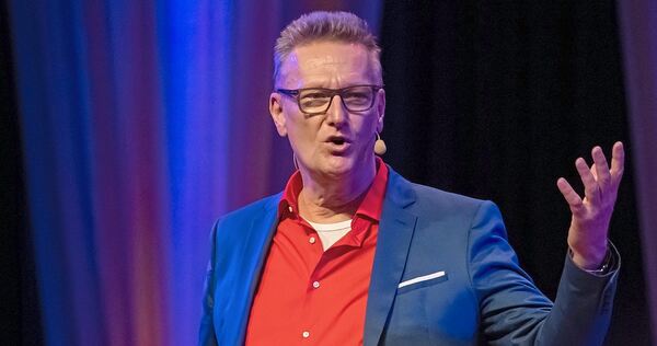 Reinhard Dischner beim VR-Business-Forum.